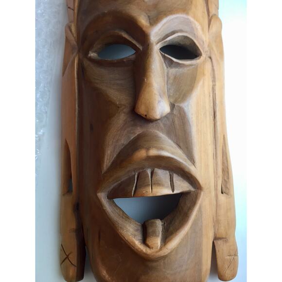Pair of Hand Carved African Tribal Masks – Unique Wall Art, Africa Ceremonial - Picture 6 of 10